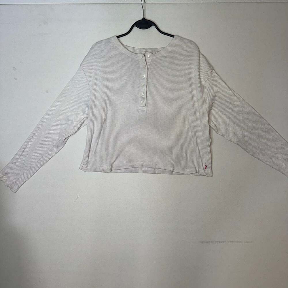 Levi's Long Sleeve Ribbed Cropped Henley Shirt